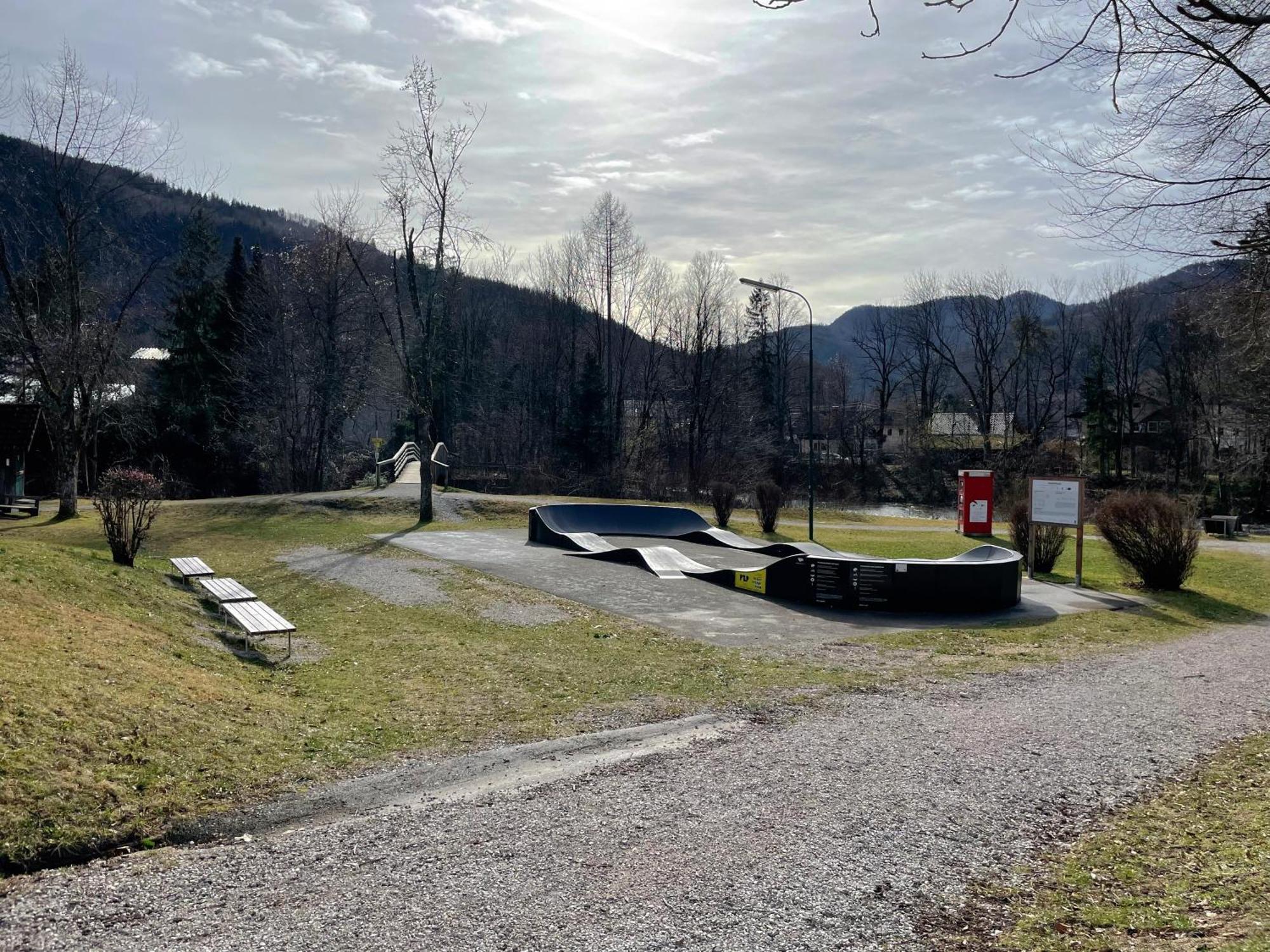 Apartment Wohnen Am Almufer - Strassmair Gruenau im Almtal